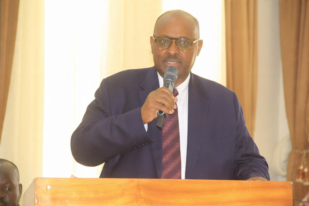 PS Kumumanya Draws on Three Decades of Decentralisation Experience to Guide Trainers