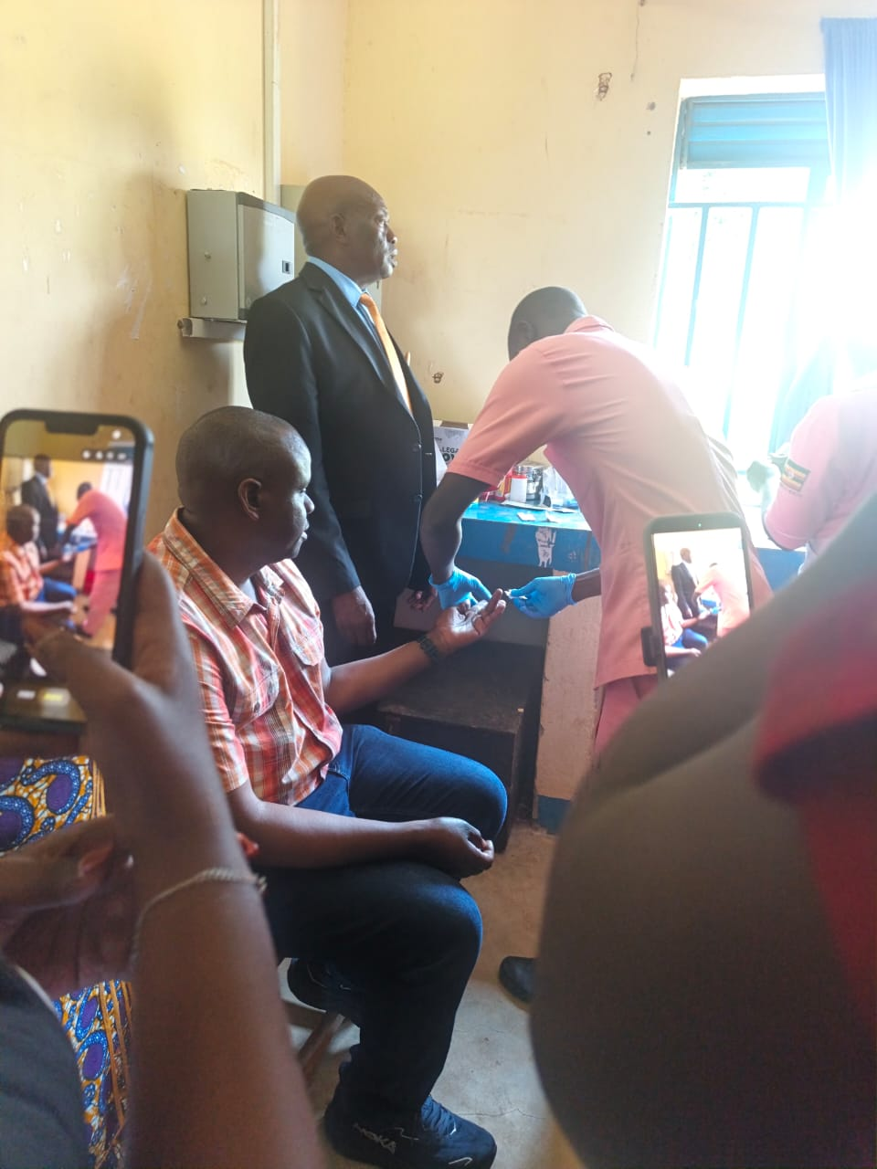 Hon. Balaam Tests for HIV at Gwere Health Center II, Urges Public to Embrace Health Services