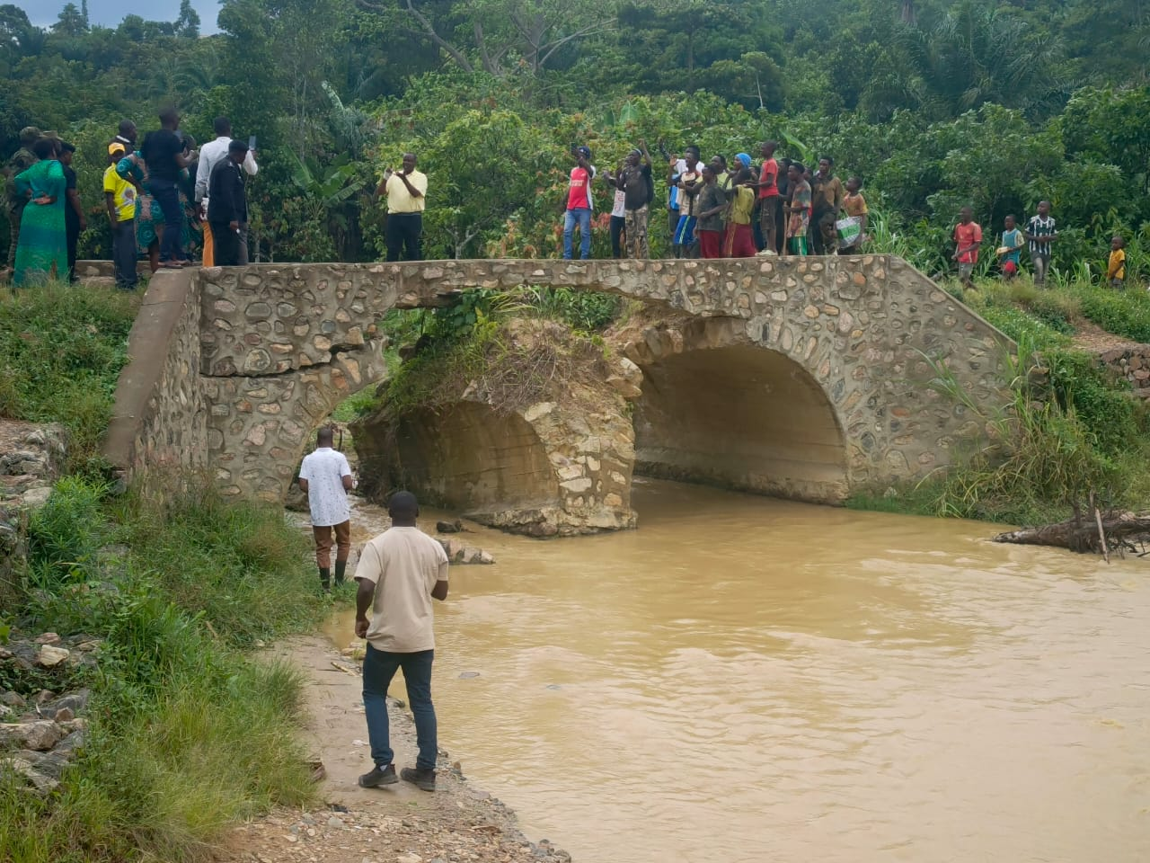 SHOCK AS MINISTER BALAAM FINDS 350 MILLION TOKWE BRIDGE IN RUINS