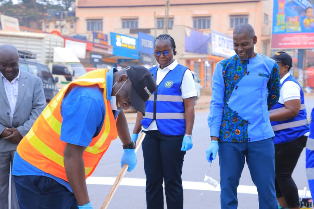 MUKONO MUNICIPAL COUNCIL AND INNER WHEEL CLUB JOIN FORCES TO BOOST ROAD SAFETY THROUGH ZEBRA CROSSING MARKING.